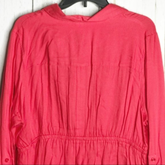 Torrid Plus 2 Red Empire Waist Button Front Blouse NWT - Picture 5 of 9